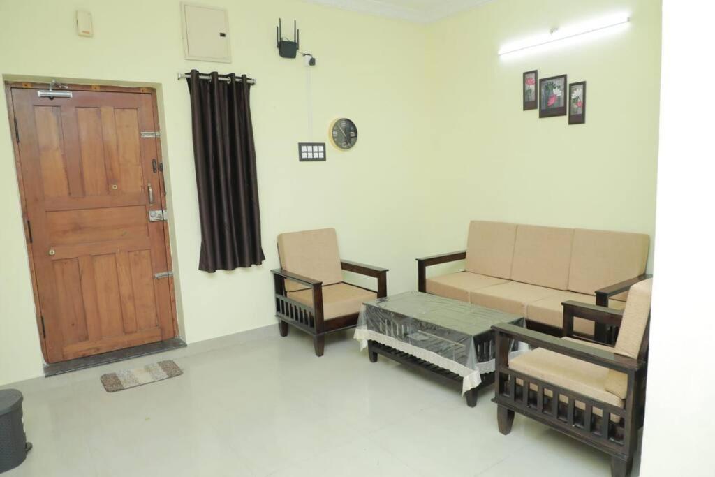 The Delux Cabin Karaikkudi Luaran gambar